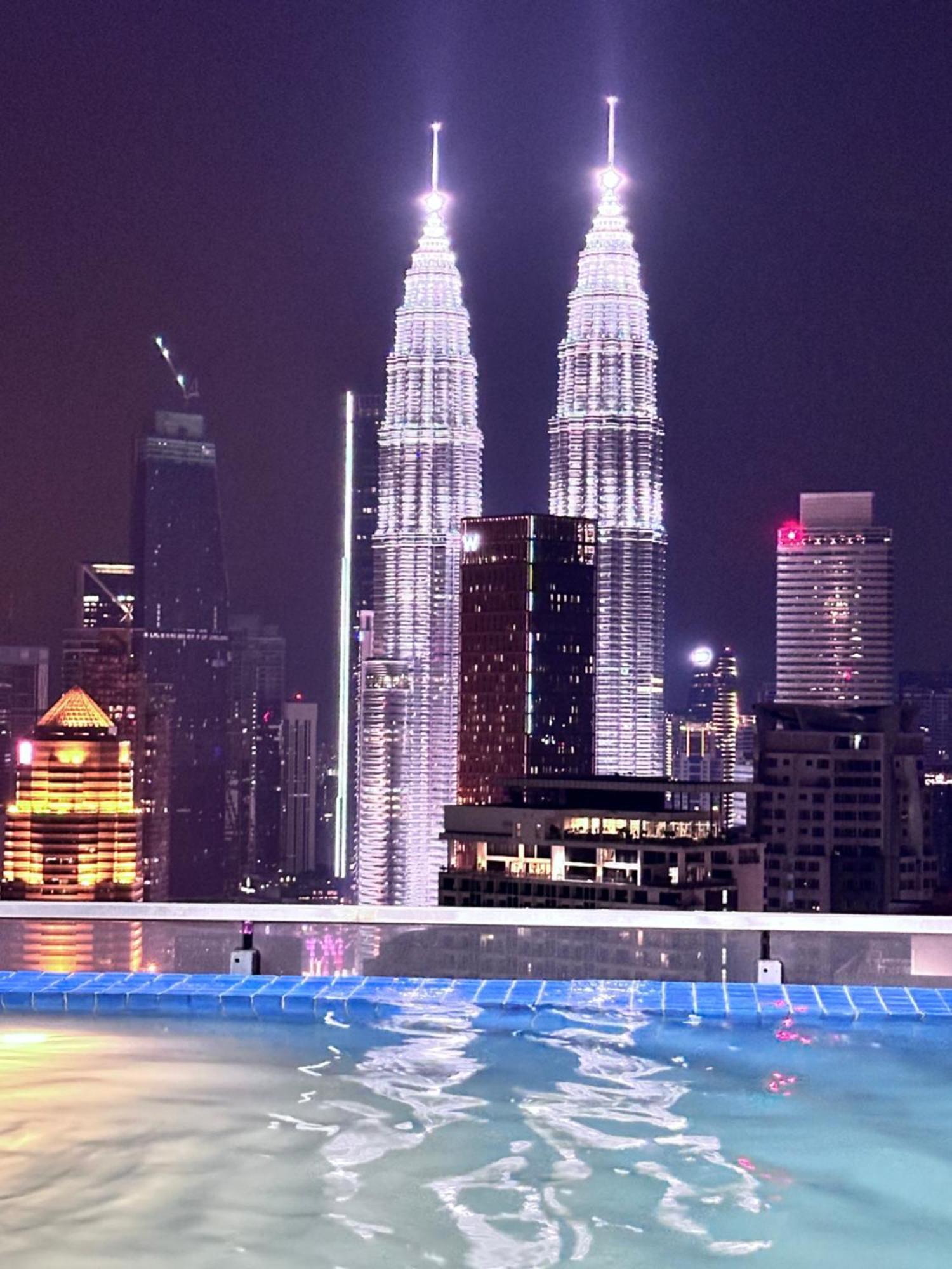 The Luxe Infinitum Klcc By Kl Malaysia Apartment Kuala Lumpur Exterior photo