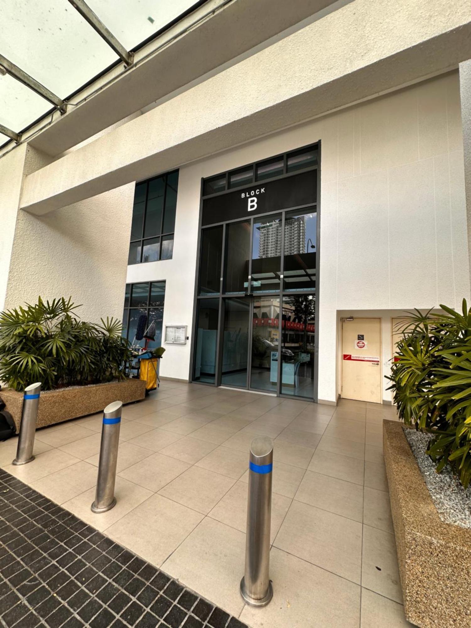 The Luxe Infinitum Klcc By Kl Malaysia Apartment Kuala Lumpur Exterior photo
