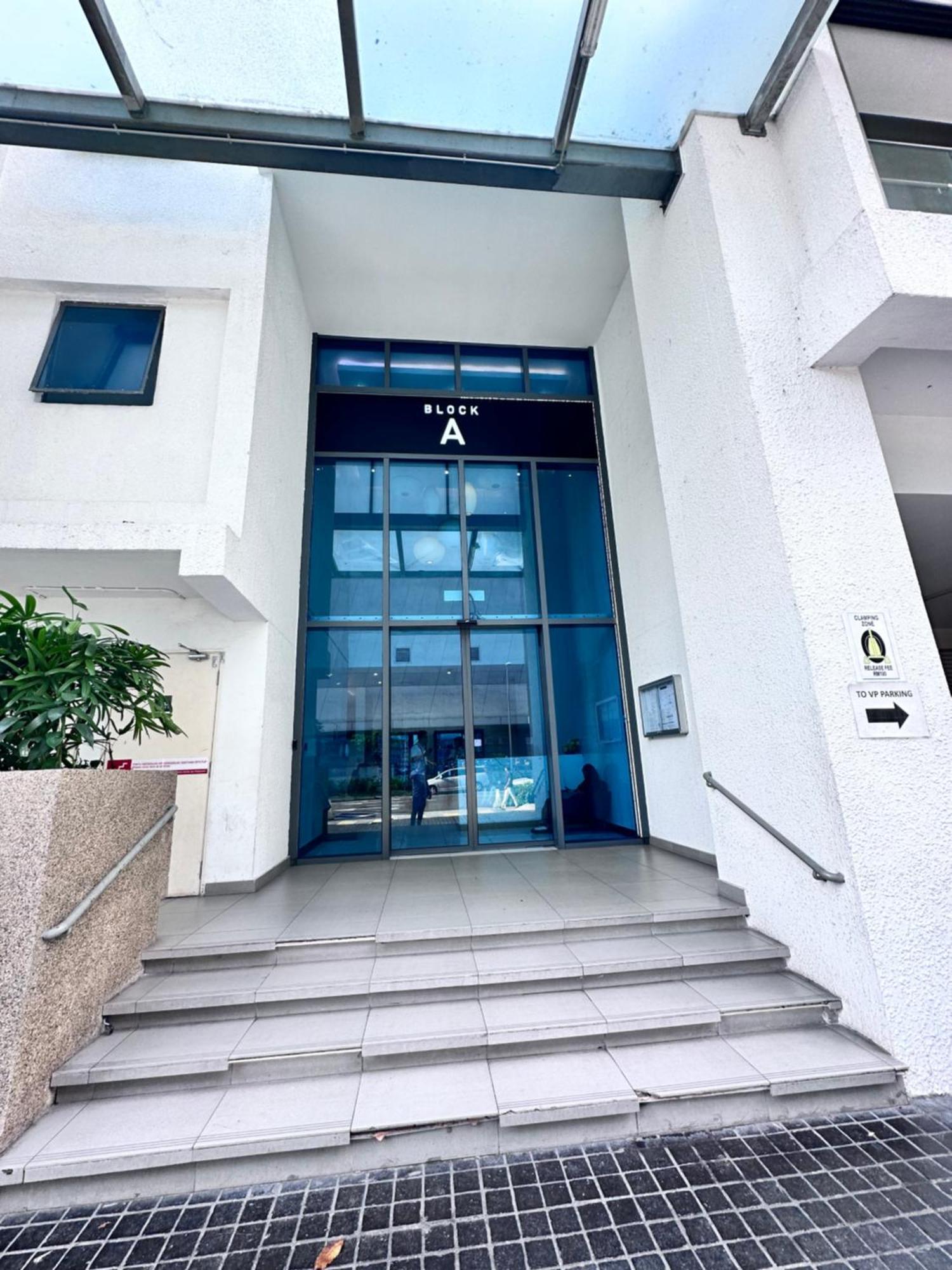 The Luxe Infinitum Klcc By Kl Malaysia Apartment Kuala Lumpur Exterior photo